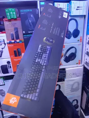 Porodo Gaming Wireless Keyboard Mouse Set 2.4ghz 1600dpi