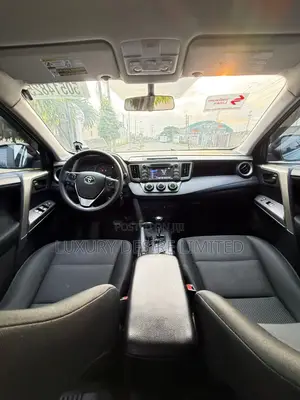 Toyota RAV4 2015 Gray