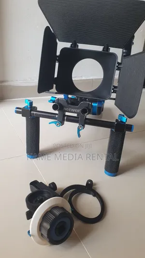 Universal Camera Rig With Shoulder Pad for Rent