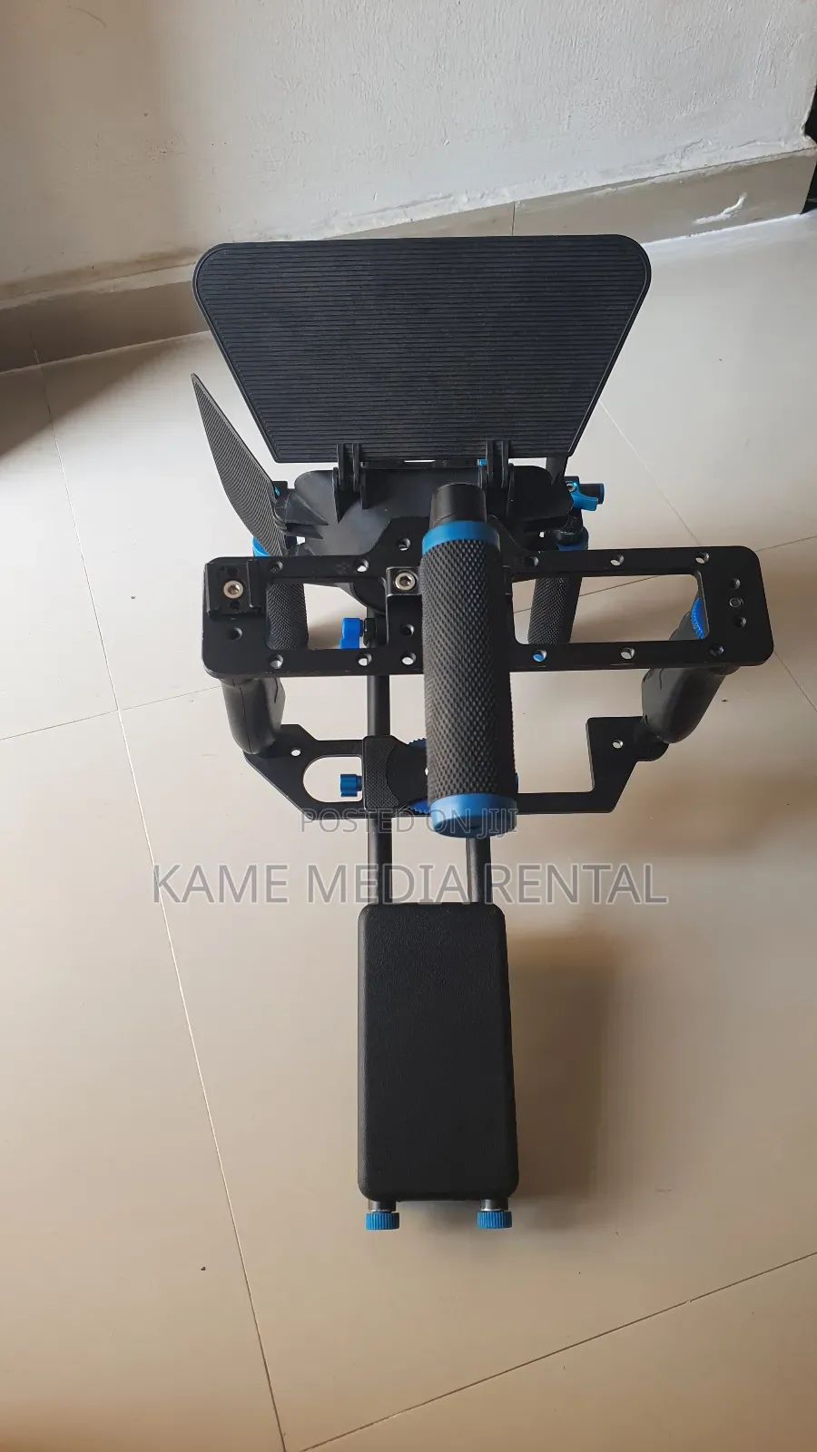 Universal Camera Rig With Shoulder Pad for Rent