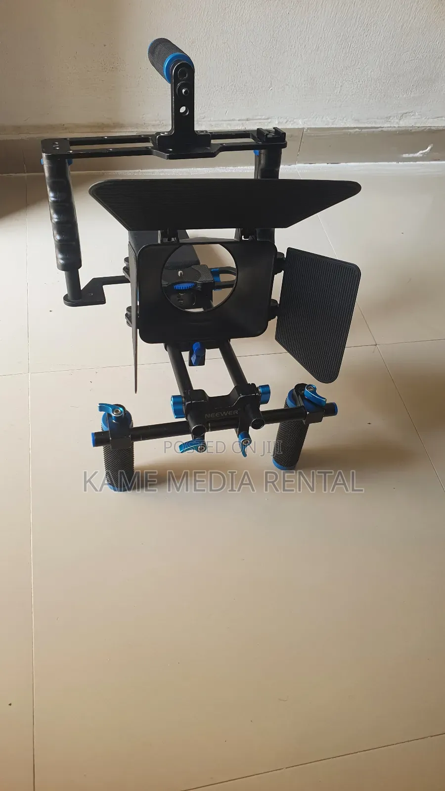 Universal Camera Rig With Shoulder Pad for Rent