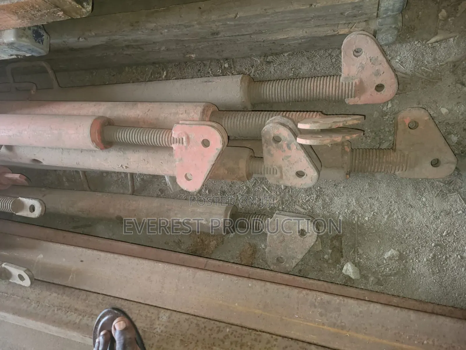 Acrow Jack for Bridges and Retaining Wall