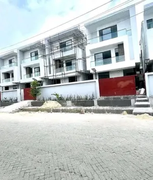 Furnished 5bdrm Duplex in Lekki Phase 1 for sale