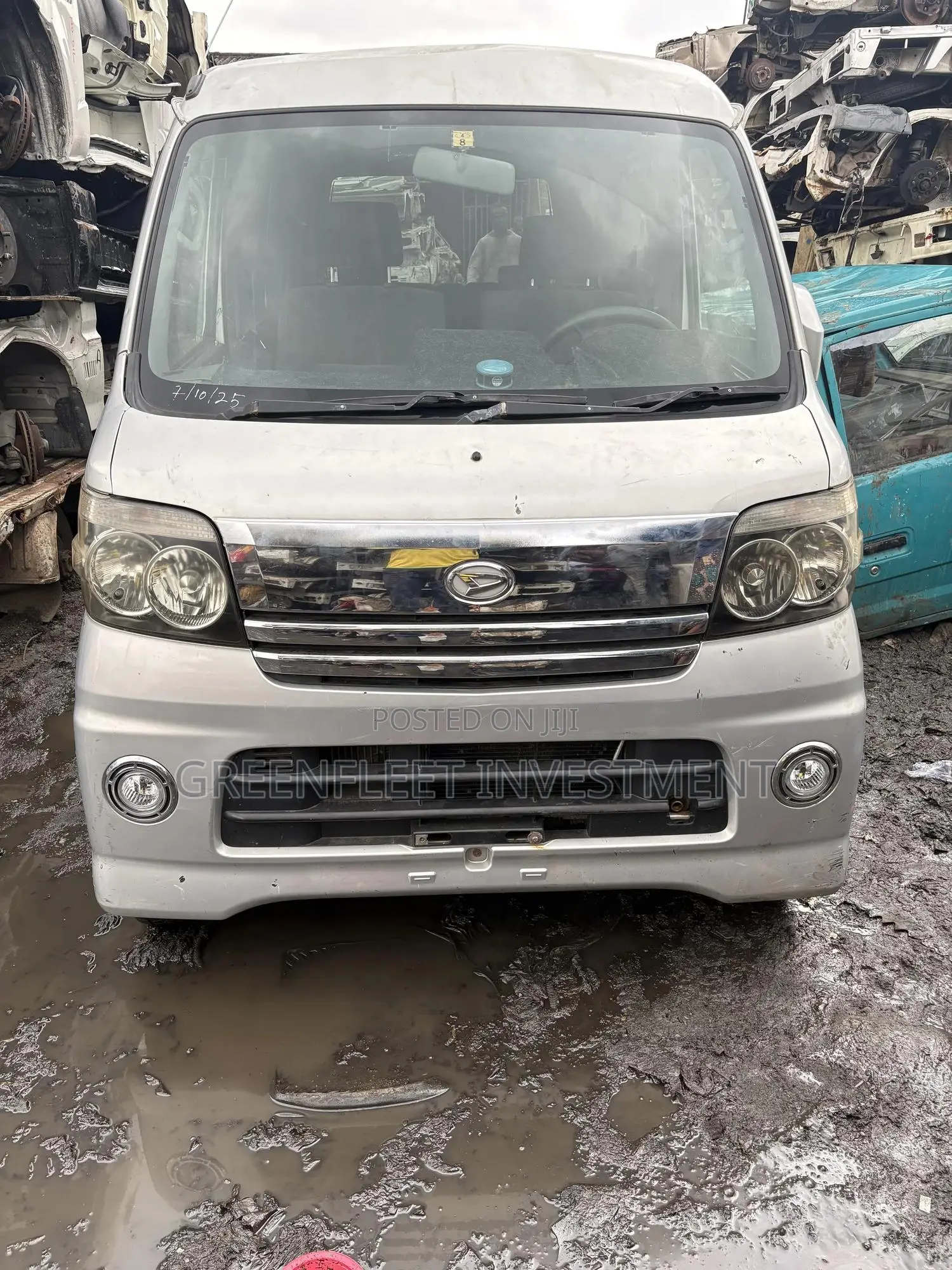 Daihatsu Hijet 2012 Grey
