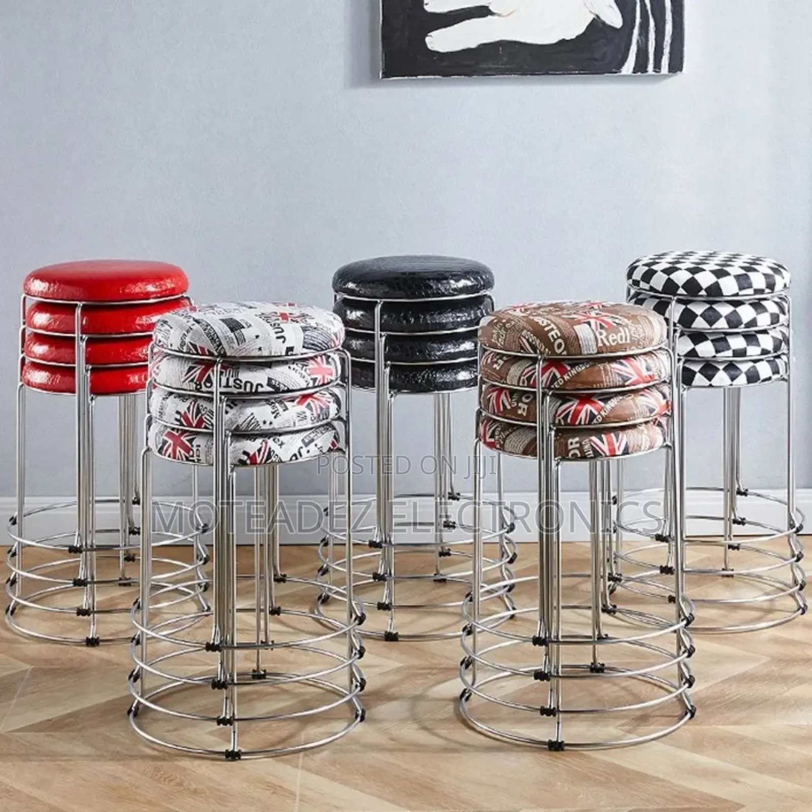 Round Shape Padded Metal Morden Stackable Multipurpose Stool/Chair