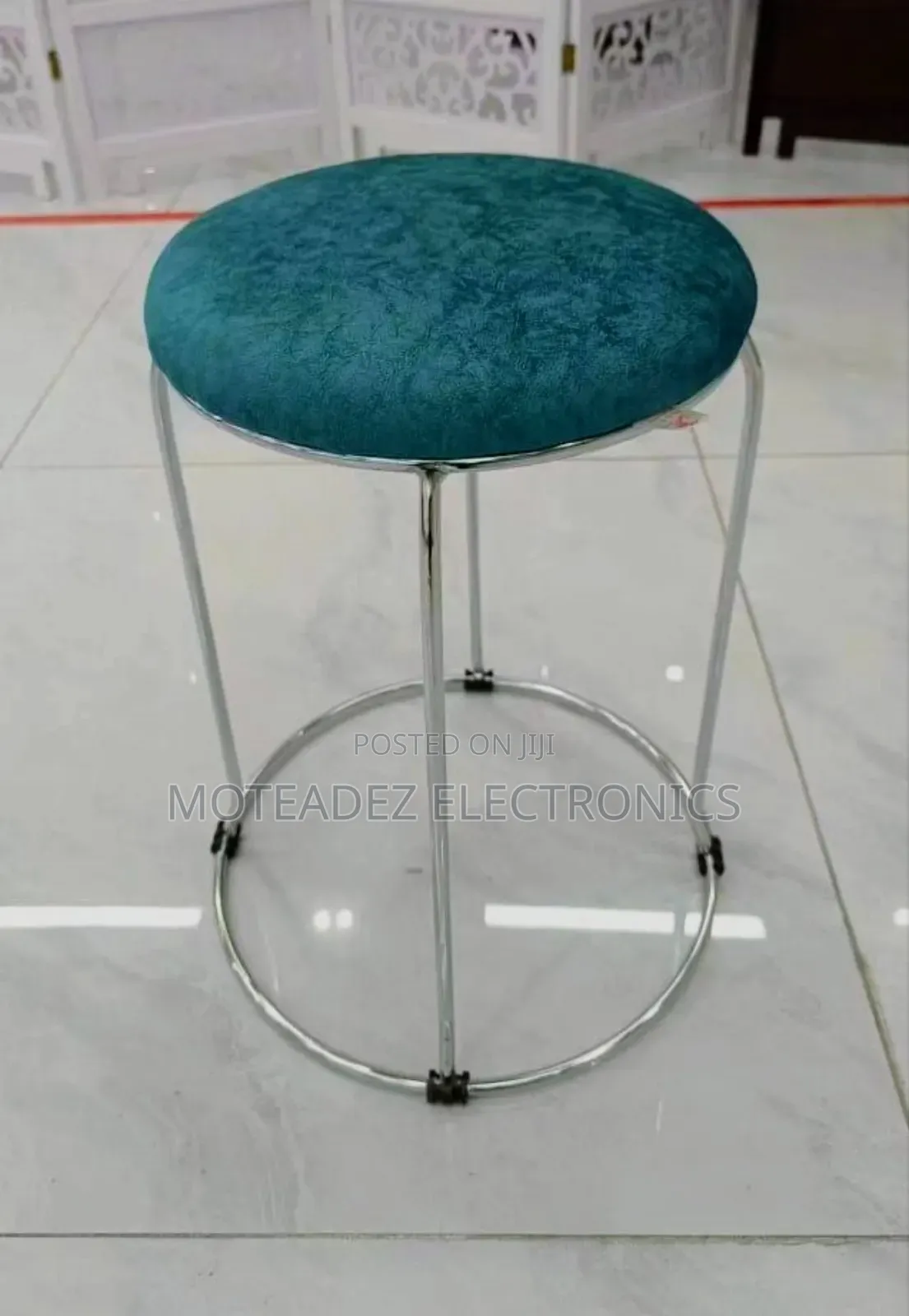 Round Shape Padded Metal Morden Stackable Multipurpose Stool/Chair