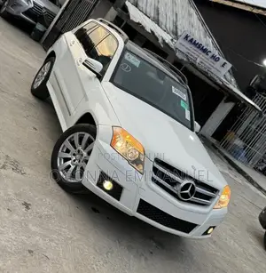 Mercedes-Benz GLK-Class 2011 White