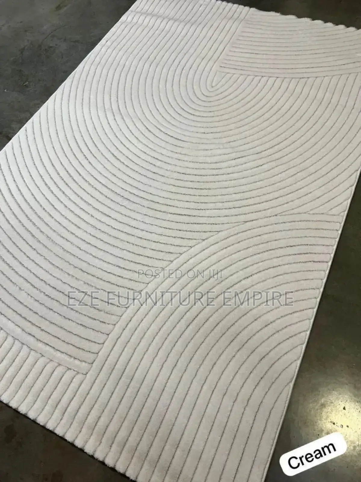 5by7 Plain Center Rug