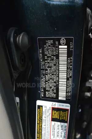 Toyota Camry XLE 4dr Sedan (3.5L 6cyl 6A) 2015 Blue