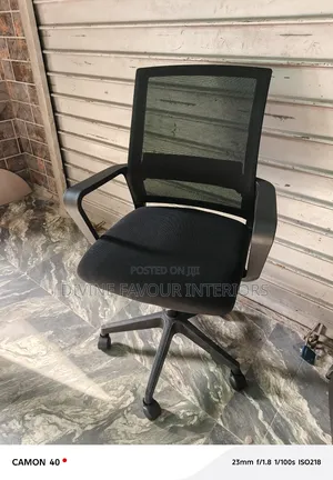 Office Mesh Swivel Chair