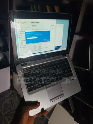 New Laptop HP EliteBook 820 G3 8GB Intel Core I7 SSD 256GB
