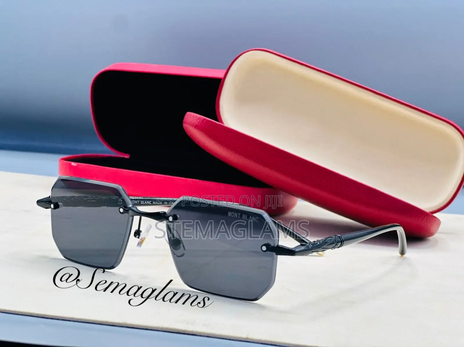 Cartier Eyewear With Elegant Accents