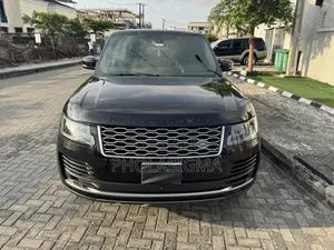 Land Rover Range Rover Vogue 2018 Black