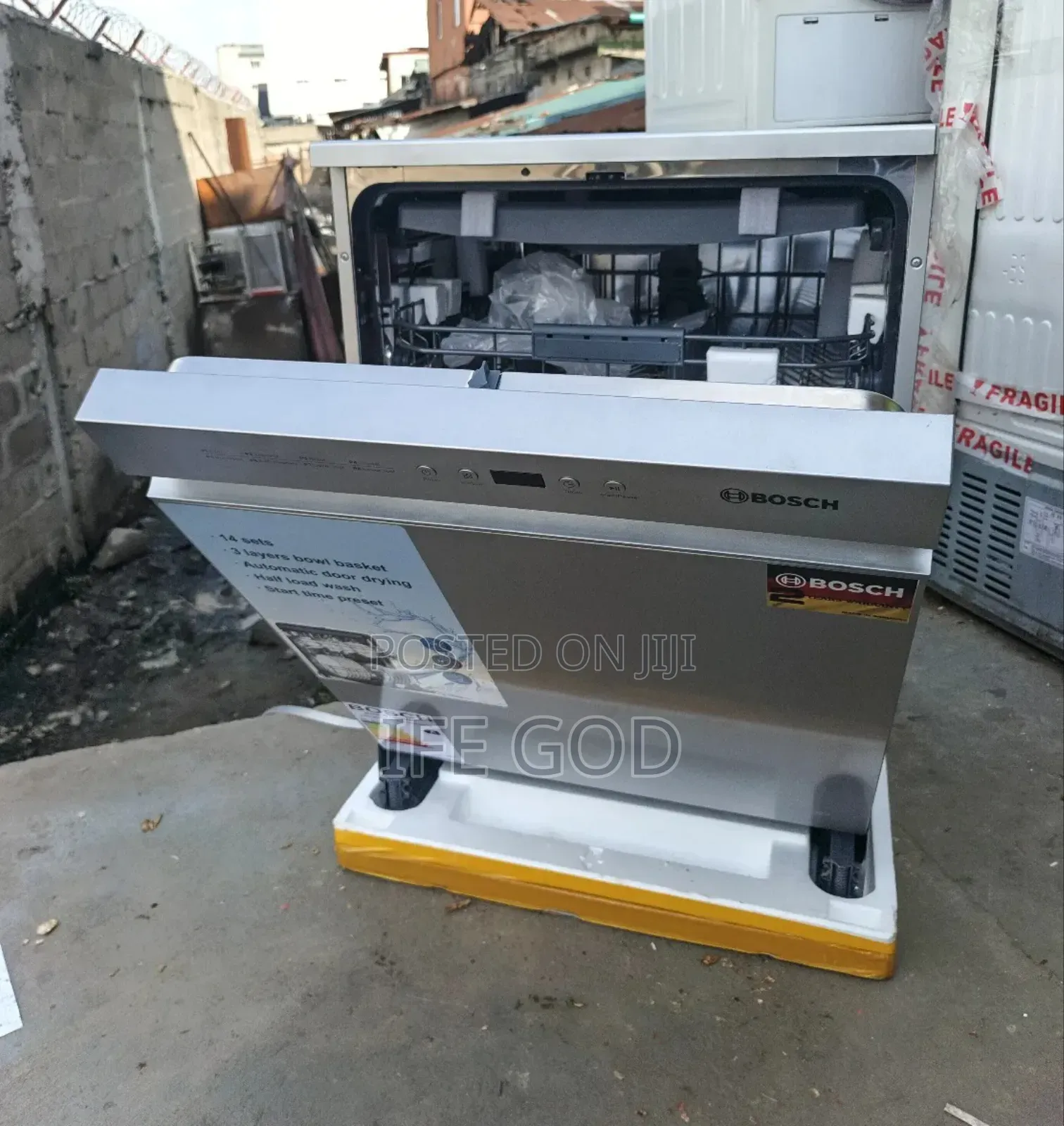Original Bosch Low Voltage Freestanding Dishwasher With Led Display