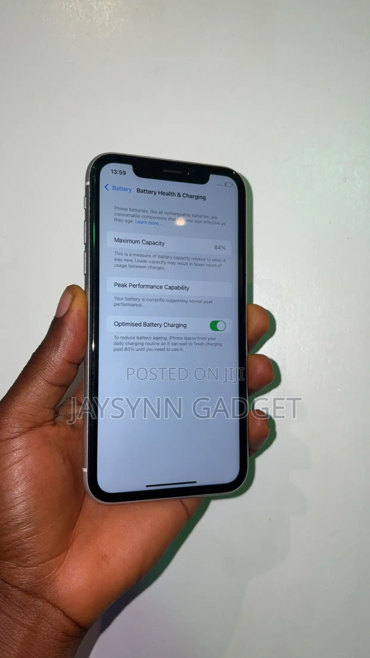 Apple iPhone XR 64 GB White