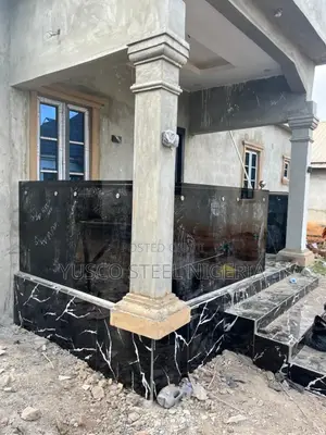 We Specialize in All Kinds of Stainless Steel Glass Rails