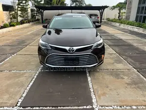 Toyota Avalon XLE 4dr Sedan (3.5L 6cyl 6A) 2014 Burgundy