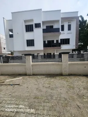 7bdrm Duplex in Mini Estate, Asokoro for sale