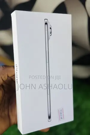 New Apple iPhone Air 256 GB White