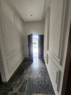 5bdrm Duplex in Along Voice Of for sale