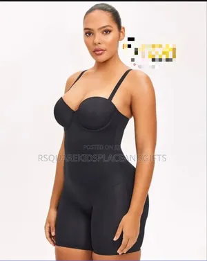 Seemless Body Shaper in Size (M)