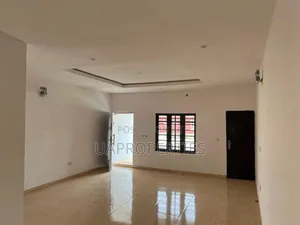 3bdrm Bungalow in Peak Estate Phase Ii, Awoyaya for sale