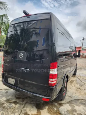 Mercedes-Benz Sprinter 2013 Black