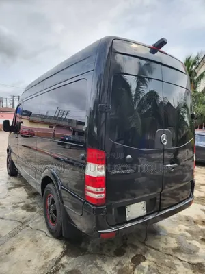 Mercedes-Benz Sprinter 2013 Black