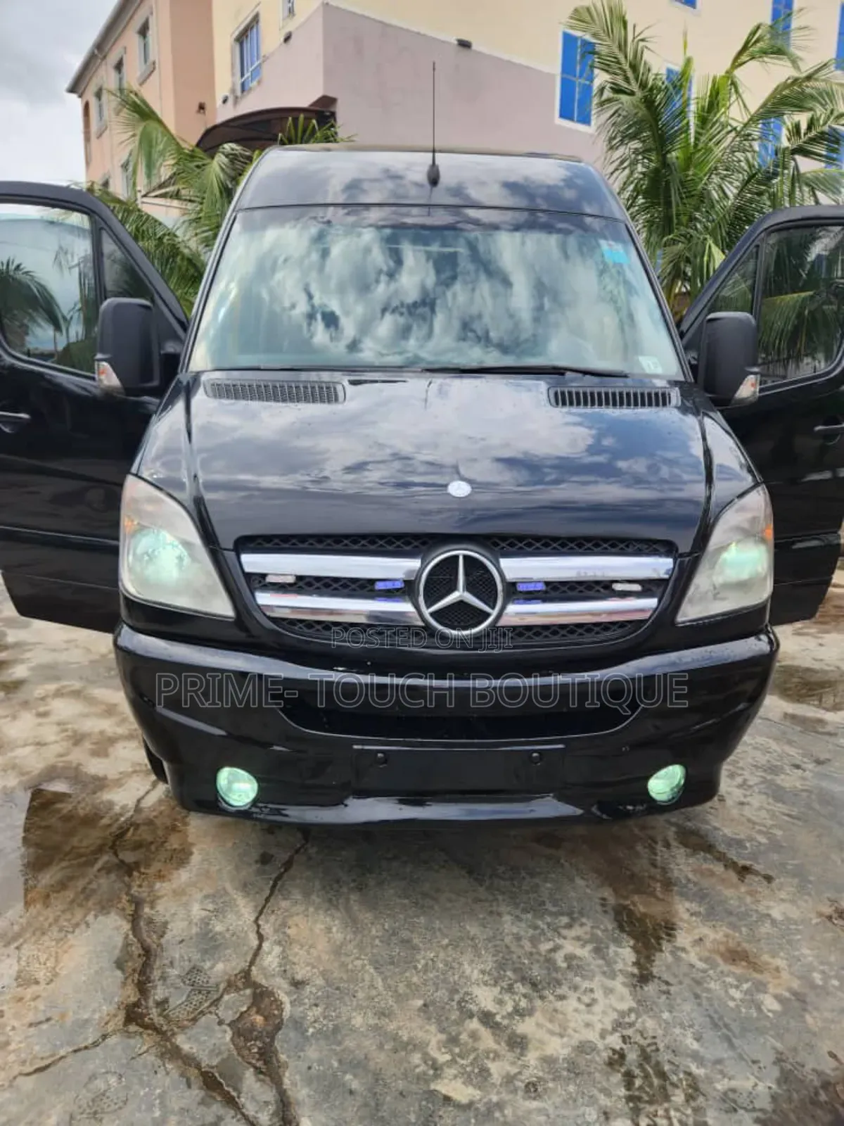 Mercedes-Benz Sprinter 2013 Black