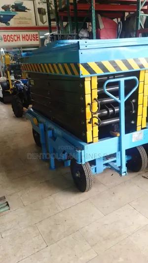 Mobile Scissor Lift 9 Meters