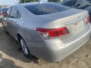 Lexus ES 350 2011 Silver