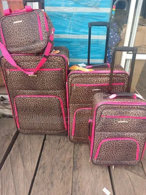Us Luggage Set