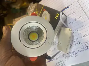 Modern Ceiling Pop Light Display 3color