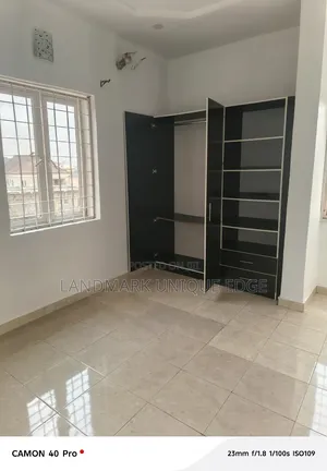 2bdrm Block of Flats in Duties School Road, Dutse-Alhaji for rent