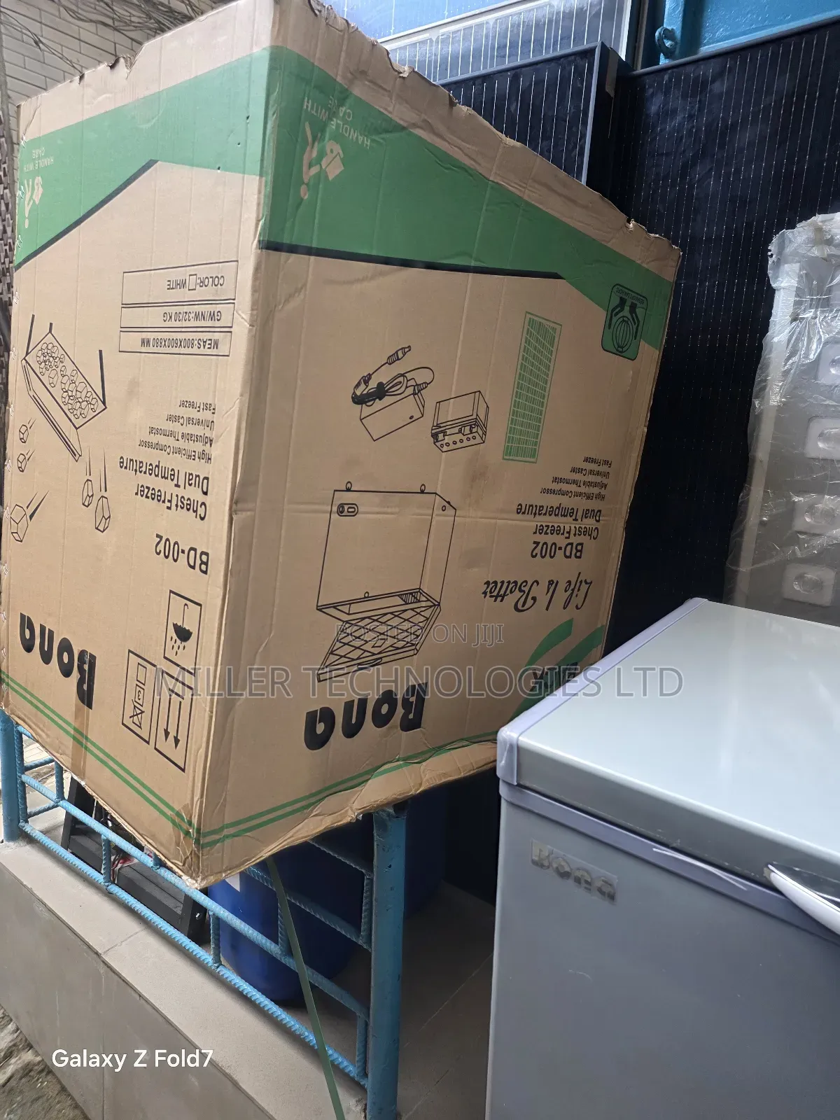 Bona Solar Freezer 118l – Runs on Inverter Solar Power