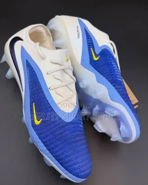 Nike Phantom Bootball Boot