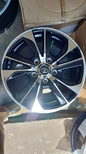 22 Rim Off-Road Toyota Tundra