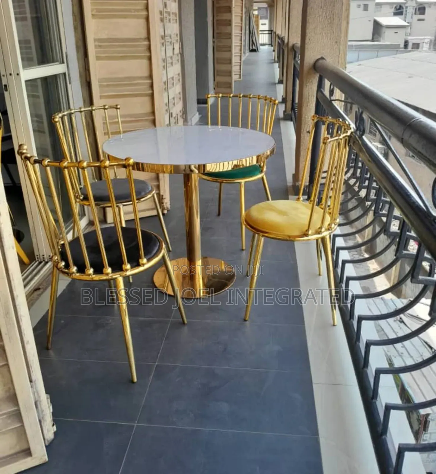 Table and 4 Chairs
