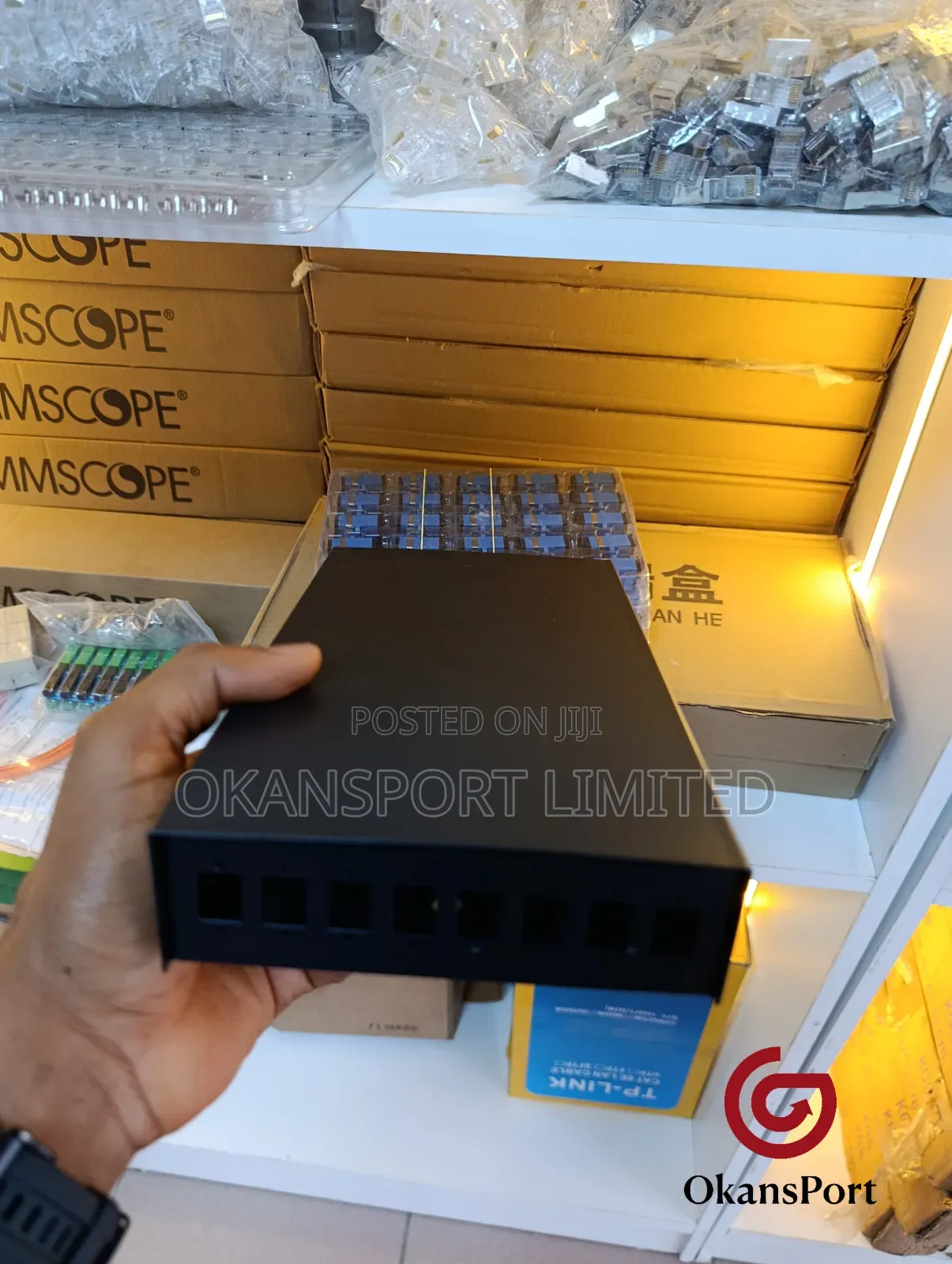8-Port Fiber Optic Patch Panel Rack/Wall Mount Sc-Lc Adapter Enclosure