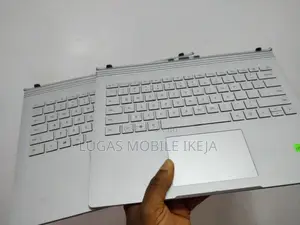 Laptop Microsoft Surface Book 2 8GB Intel Core I7 SSHD+SSD 256GB