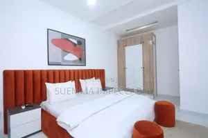 Luxurious 2 Bedroom Shortlet