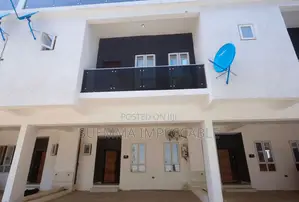 Luxurious 2 Bedroom Shortlet