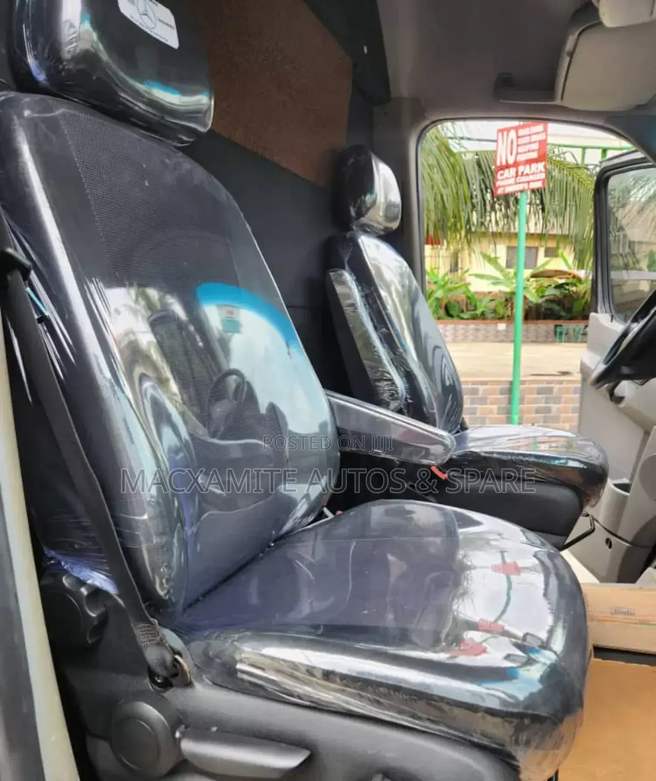 Mercedes-Benz Sprinter 2013 Black