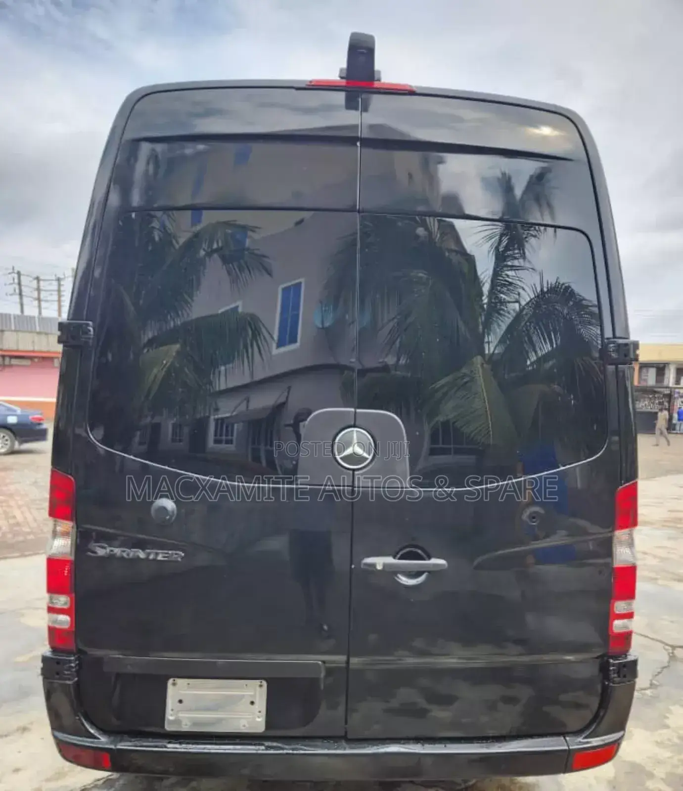 Mercedes-Benz Sprinter 2013 Black