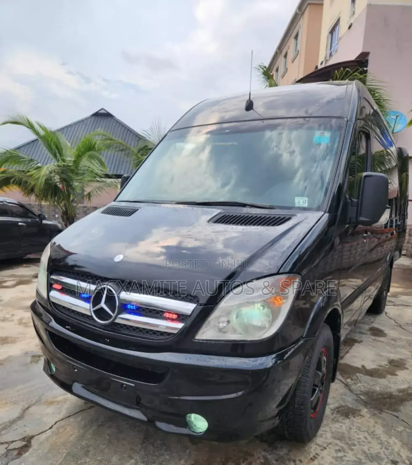 Mercedes-Benz Sprinter 2013 Black