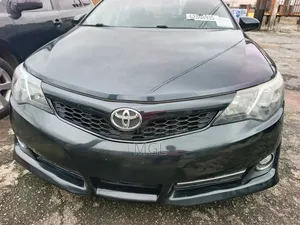Toyota Camry SE 4dr Sedan (2.5L 4cyl 6A) 2015 Blue