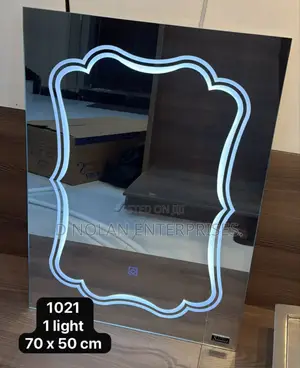 70x50 Square And Round Mirror