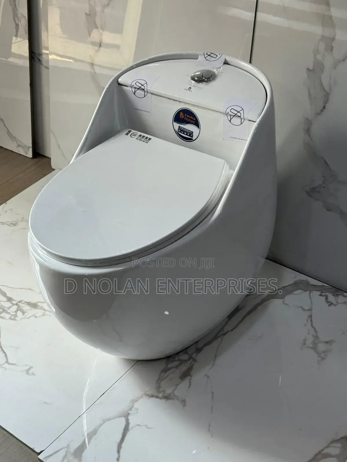 Master Set Water Closet