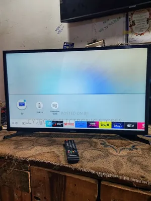 Samsung 32"inches Smart Tv by Tizen. 2020 Model