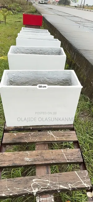 Premium Rectangular Flower Vases